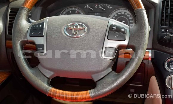 Buy Import Toyota Land Cruiser Black Car in Import - Dubai in Region of Bouenza Buy Import Toyota Land Cruiser Black Car in Import - Dubai in Region of Bouenza