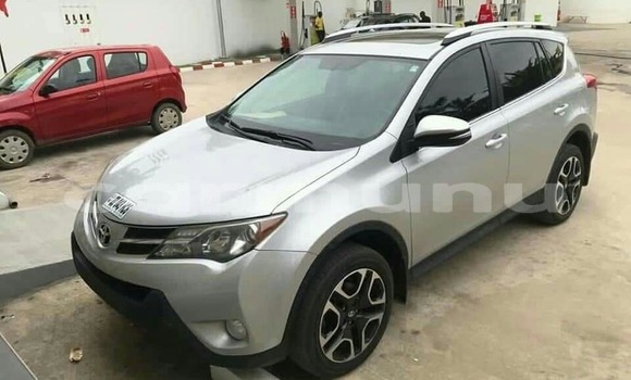 Buy Used Toyota RAV4 Silver Car in Brazzaville in Municipality of Brazzaville Buy Used Toyota RAV4 Silver Car in Brazzaville in Municipality of Brazzaville