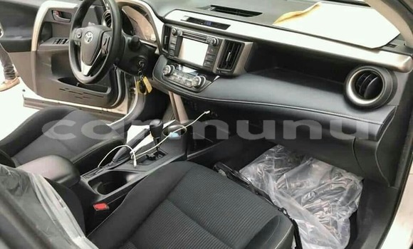 Buy Used Toyota RAV4 Silver Car in Brazzaville in Municipality of Brazzaville Buy Used Toyota RAV4 Silver Car in Brazzaville in Municipality of Brazzaville