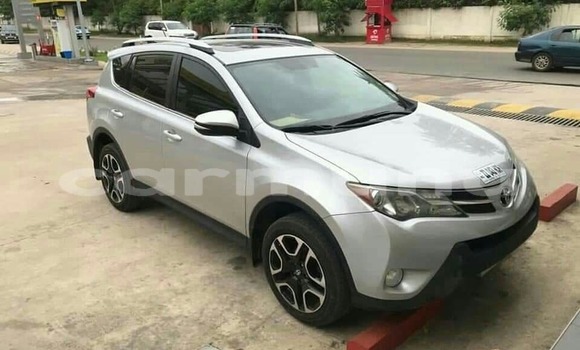 Buy Used Toyota RAV4 Silver Car in Brazzaville in Municipality of Brazzaville Buy Used Toyota RAV4 Silver Car in Brazzaville in Municipality of Brazzaville