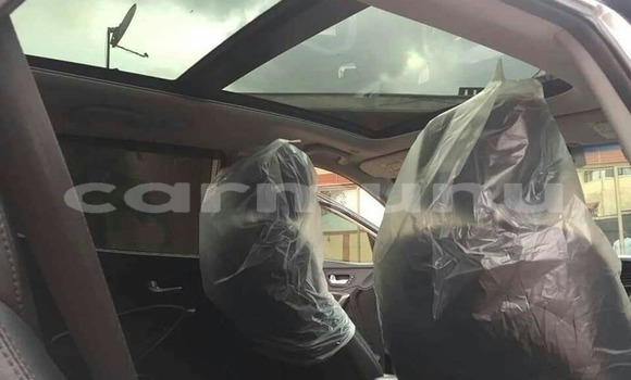 Buy Used Hyundai Santa Fe Other Car in Brazzaville in Municipality of Brazzaville Buy Used Hyundai Santa Fe Other Car in Brazzaville in Municipality of Brazzaville