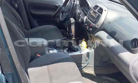 Acheter Occasion Voiture Toyota RAV4 Vert à Brazzaville, Commune de Brazzaville Acheter Occasion Voiture Toyota RAV4 Vert à Brazzaville, Commune de Brazzaville