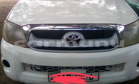 Acheter Occasion Voiture Toyota Hilux Blanc à Brazzaville, Commune de Brazzaville Acheter Occasion Voiture Toyota Hilux Blanc à Brazzaville, Commune de Brazzaville