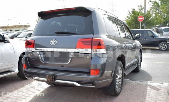 Buy Import Toyota Land Cruiser Other Car in Import - Dubai in Region of Bouenza Buy Import Toyota Land Cruiser Other Car in Import - Dubai in Region of Bouenza