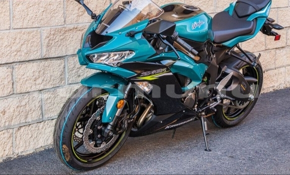 Acheter Neuf Moto Kawasaki Ninja Bleu à Dolisie, Région du Niari Acheter Neuf Moto Kawasaki Ninja Bleu à Dolisie, Région du Niari