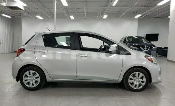 Acheter Occasion Voiture Toyota Yaris Gris à Brazzaville, Commune de Brazzaville Acheter Occasion Voiture Toyota Yaris Gris à Brazzaville, Commune de Brazzaville