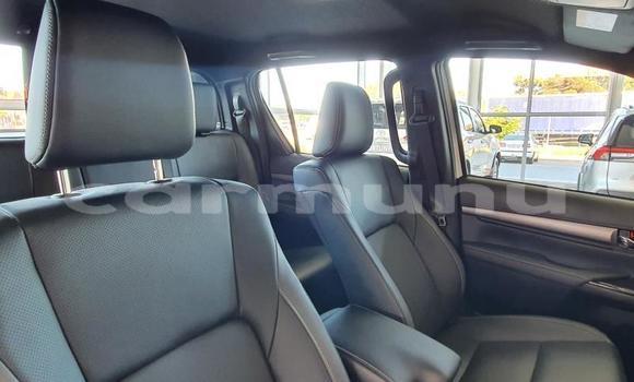 Acheter Occasion Voiture Toyota Hilux Blanc à Brazzaville, Commune de Brazzaville Acheter Occasion Voiture Toyota Hilux Blanc à Brazzaville, Commune de Brazzaville