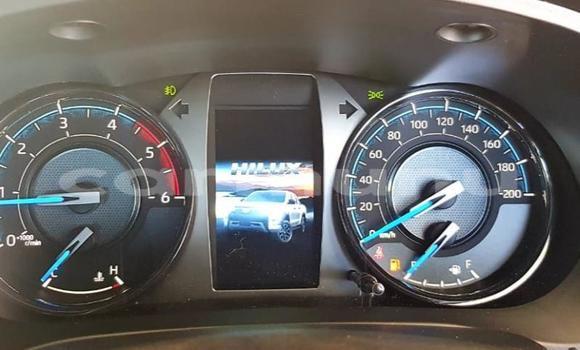 Acheter Occasion Voiture Toyota Hilux Blanc à Brazzaville, Commune de Brazzaville Acheter Occasion Voiture Toyota Hilux Blanc à Brazzaville, Commune de Brazzaville