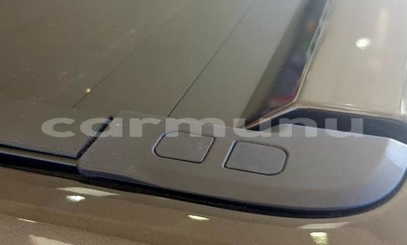 Acheter Occasion Voiture Toyota Hilux Blanc à Brazzaville, Commune de Brazzaville Acheter Occasion Voiture Toyota Hilux Blanc à Brazzaville, Commune de Brazzaville