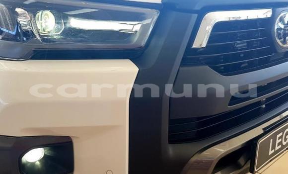 Acheter Occasion Voiture Toyota Hilux Blanc à Brazzaville, Commune de Brazzaville Acheter Occasion Voiture Toyota Hilux Blanc à Brazzaville, Commune de Brazzaville