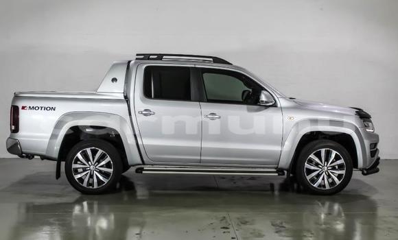 Acheter Occasion Voiture Volkswagen Amarok Gris à Ewo, Cuvette-Ouest Acheter Occasion Voiture Volkswagen Amarok Gris à Ewo, Cuvette-Ouest