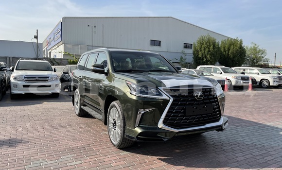 Buy Import Lexus LX 570 Green Car in Import - Dubai in Region of Bouenza