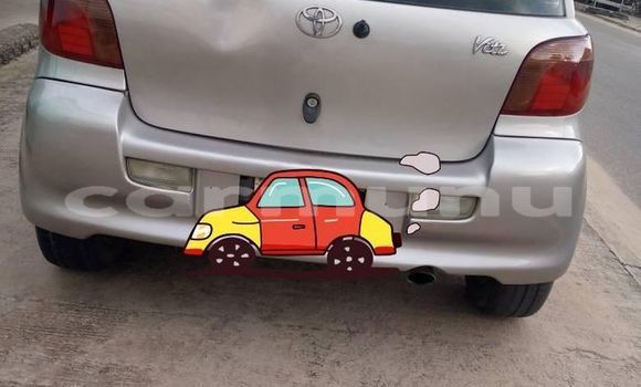 Buy Used Toyota Yaris Silver Car in Brazzaville in Municipality of Brazzaville Buy Used Toyota Yaris Silver Car in Brazzaville in Municipality of Brazzaville