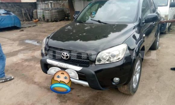 Buy Used Toyota RAV4 Black Car in Black Point in Kouilou region Buy Used Toyota RAV4 Black Car in Black Point in Kouilou region