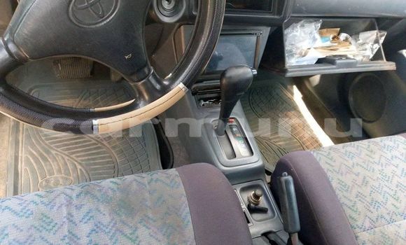 Buy Used Toyota RAV4 Green Car in Black Point in Kouilou region Buy Used Toyota RAV4 Green Car in Black Point in Kouilou region