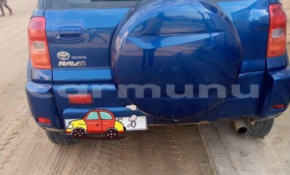 Acheter Occasion Voiture Toyota RAV4 Bleu à Pointe–Noire, Région du Kouilou Acheter Occasion Voiture Toyota RAV4 Bleu à Pointe–Noire, Région du Kouilou