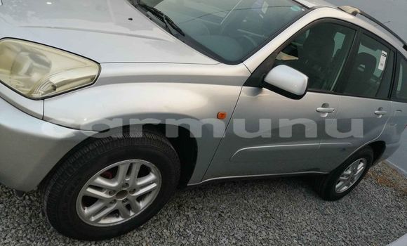 Acheter Occasion Voiture Toyota RAV4 Gris à Brazzaville, Commune de Brazzaville Acheter Occasion Voiture Toyota RAV4 Gris à Brazzaville, Commune de Brazzaville