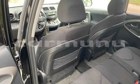 Acheter Occasion Voiture Toyota RAV4 Noir à Brazzaville, Commune de Brazzaville Acheter Occasion Voiture Toyota RAV4 Noir à Brazzaville, Commune de Brazzaville