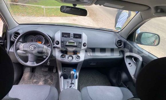 Acheter Occasion Voiture Toyota RAV4 Noir à Brazzaville, Commune de Brazzaville Acheter Occasion Voiture Toyota RAV4 Noir à Brazzaville, Commune de Brazzaville