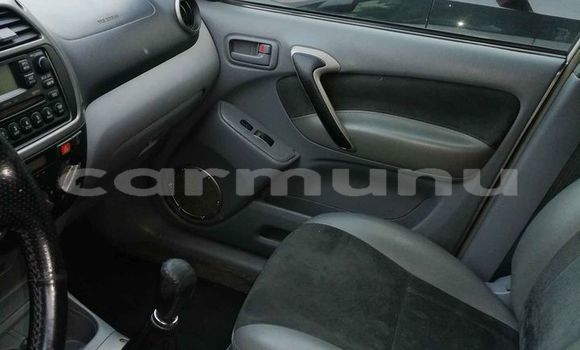 Acheter Occasion Voiture Toyota RAV4 Gris à Brazzaville, Commune de Brazzaville Acheter Occasion Voiture Toyota RAV4 Gris à Brazzaville, Commune de Brazzaville