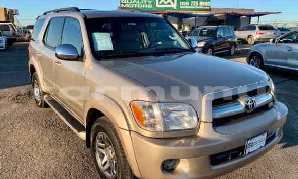 Buy Used Toyota Sequoia Beige Car in Brazzaville in Municipality of Brazzaville Buy Used Toyota Sequoia Beige Car in Brazzaville in Municipality of Brazzaville