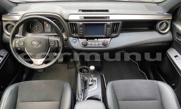Buy Used Toyota RAV4 Silver Car in Brazzaville in Municipality of Brazzaville Buy Used Toyota RAV4 Silver Car in Brazzaville in Municipality of Brazzaville