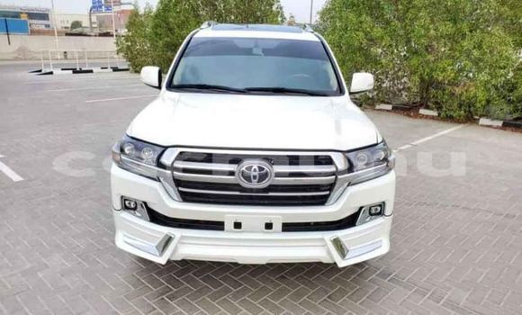 Buy Used Toyota Land Cruiser White Car in Brazzaville in Municipality of Brazzaville Buy Used Toyota Land Cruiser White Car in Brazzaville in Municipality of Brazzaville