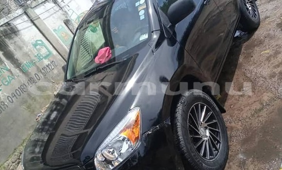 Acheter Occasion Voiture Toyota RAV4 Noir à Brazzaville, Commune de Brazzaville Acheter Occasion Voiture Toyota RAV4 Noir à Brazzaville, Commune de Brazzaville