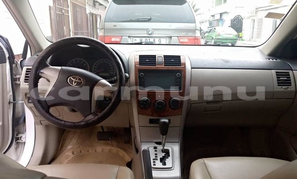 Acheter Occasion Voiture Toyota Corolla Blanc à Brazzaville, Commune de Brazzaville Acheter Occasion Voiture Toyota Corolla Blanc à Brazzaville, Commune de Brazzaville