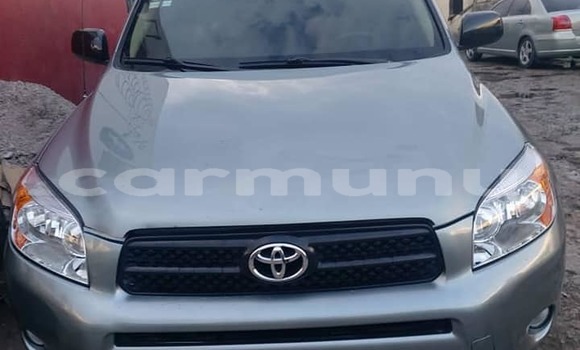 Acheter Occasion Voiture Toyota RAV4 Autre à Brazzaville, Commune de Brazzaville Acheter Occasion Voiture Toyota RAV4 Autre à Brazzaville, Commune de Brazzaville