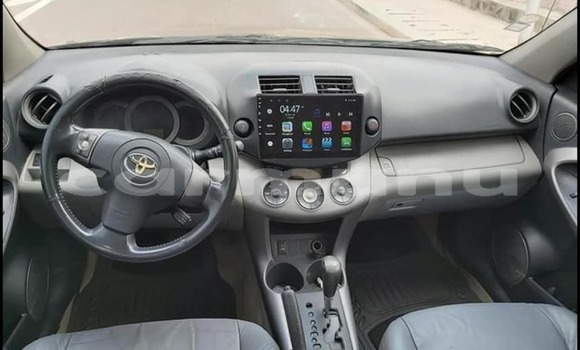 Acheter Occasion Voiture Toyota RAV4 Noir à Brazzaville, Commune de Brazzaville Acheter Occasion Voiture Toyota RAV4 Noir à Brazzaville, Commune de Brazzaville