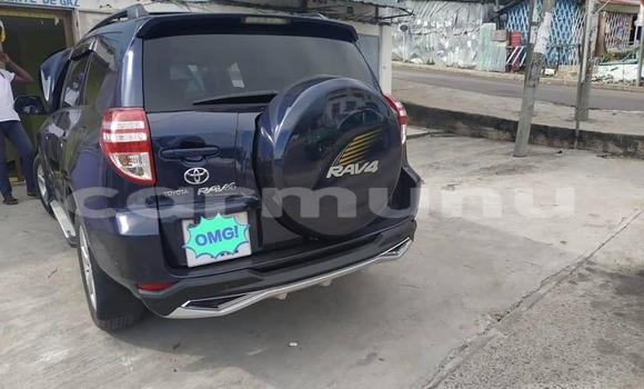 Acheter Occasion Voiture Toyota RAV4 Bleu à Brazzaville, Commune de Brazzaville Acheter Occasion Voiture Toyota RAV4 Bleu à Brazzaville, Commune de Brazzaville