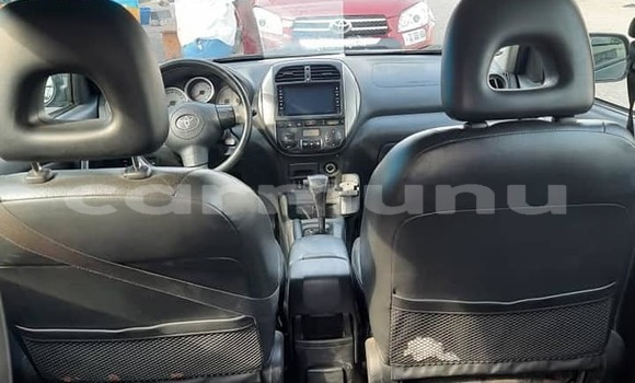 Acheter Occasion Voiture Toyota RAV4 Noir à Brazzaville, Commune de Brazzaville Acheter Occasion Voiture Toyota RAV4 Noir à Brazzaville, Commune de Brazzaville