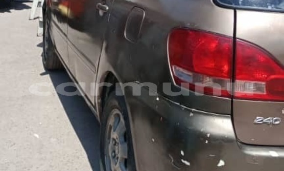 Acheter Occasion Voiture Toyota Ipsum Marron à Brazzaville, Commune de Brazzaville Acheter Occasion Voiture Toyota Ipsum Marron à Brazzaville, Commune de Brazzaville