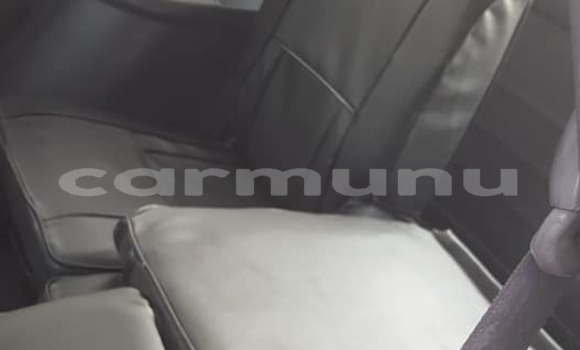 Acheter Occasion Voiture Toyota RAV4 Blanc à Brazzaville, Commune de Brazzaville Acheter Occasion Voiture Toyota RAV4 Blanc à Brazzaville, Commune de Brazzaville