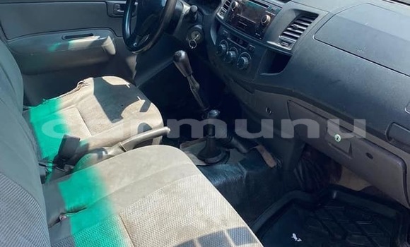 Acheter Occasion Voiture Toyota Hilux Blanc à Brazzaville, Commune de Brazzaville Acheter Occasion Voiture Toyota Hilux Blanc à Brazzaville, Commune de Brazzaville