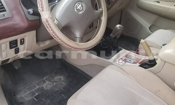 Acheter Occasion Voiture Toyota Fortuner Bleu à Brazzaville, Commune de Brazzaville Acheter Occasion Voiture Toyota Fortuner Bleu à Brazzaville, Commune de Brazzaville