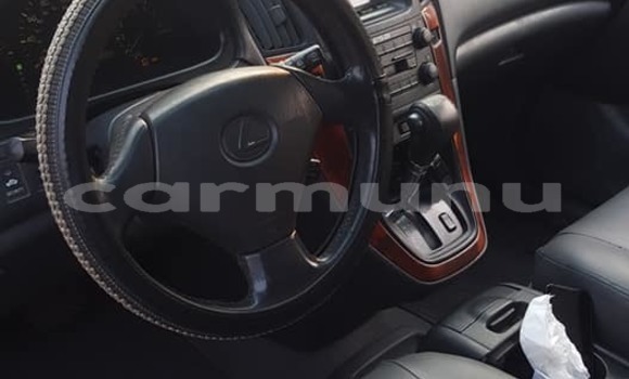 Acheter Occasion Voiture Lexus RX 300 Gris à Brazzaville, Commune de Brazzaville Acheter Occasion Voiture Lexus RX 300 Gris à Brazzaville, Commune de Brazzaville