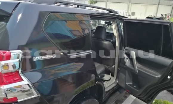 Acheter Occasion Voiture Toyota Land Cruiser Prado Noir à Brazzaville, Commune de Brazzaville Acheter Occasion Voiture Toyota Land Cruiser Prado Noir à Brazzaville, Commune de Brazzaville