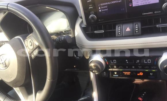 Acheter Import Voiture Toyota RAV4 Noir à Brazzaville, Commune de Brazzaville Acheter Import Voiture Toyota RAV4 Noir à Brazzaville, Commune de Brazzaville