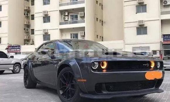 Acheter Occasion Voiture Dodge Challenger Noir à Pointe–Noire, Région du Kouilou Acheter Occasion Voiture Dodge Challenger Noir à Pointe–Noire, Région du Kouilou
