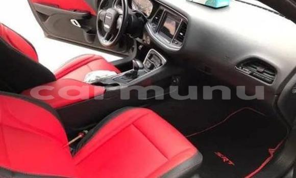 Acheter Occasion Voiture Dodge Challenger Noir à Pointe–Noire, Région du Kouilou Acheter Occasion Voiture Dodge Challenger Noir à Pointe–Noire, Région du Kouilou