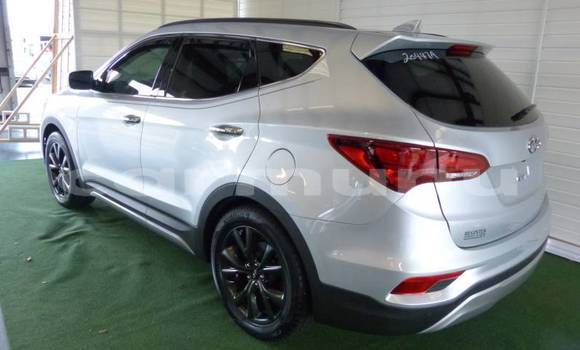 Buy Import Hyundai Santa Fe Silver Car in Brazzaville in Municipality of Brazzaville Buy Import Hyundai Santa Fe Silver Car in Brazzaville in Municipality of Brazzaville
