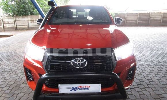 Buy Used Toyota Hilux Brown Car in Brazzaville in Municipality of Brazzaville Buy Used Toyota Hilux Brown Car in Brazzaville in Municipality of Brazzaville