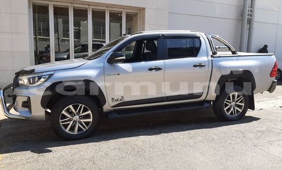 Buy Used Toyota Hilux Silver Car in Brazzaville in Municipality of Brazzaville Buy Used Toyota Hilux Silver Car in Brazzaville in Municipality of Brazzaville