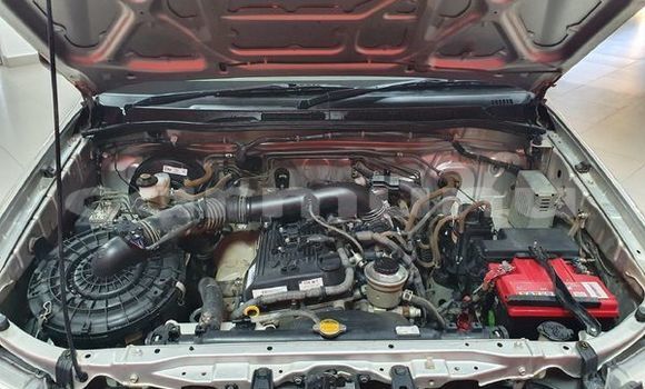 Buy Used Toyota Hilux Silver Car in Brazzaville in Municipality of Brazzaville Buy Used Toyota Hilux Silver Car in Brazzaville in Municipality of Brazzaville