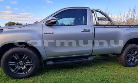 Buy Used Toyota Hilux Silver Car in Brazzaville in Municipality of Brazzaville Buy Used Toyota Hilux Silver Car in Brazzaville in Municipality of Brazzaville