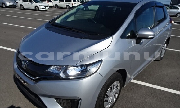 Buy Used Honda FIT Silver Car in Brazzaville in Municipality of Brazzaville Buy Used Honda FIT Silver Car in Brazzaville in Municipality of Brazzaville