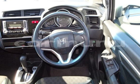Buy Used Honda FIT Silver Car in Brazzaville in Municipality of Brazzaville Buy Used Honda FIT Silver Car in Brazzaville in Municipality of Brazzaville