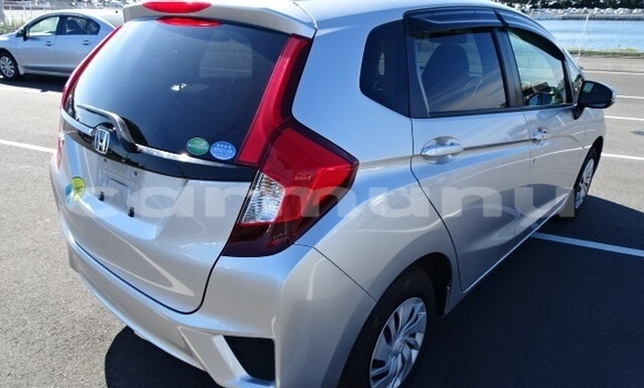 Buy Used Honda FIT Silver Car in Brazzaville in Municipality of Brazzaville Buy Used Honda FIT Silver Car in Brazzaville in Municipality of Brazzaville